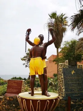 Excursion Dakar-Gorée et le Lac Rose 38